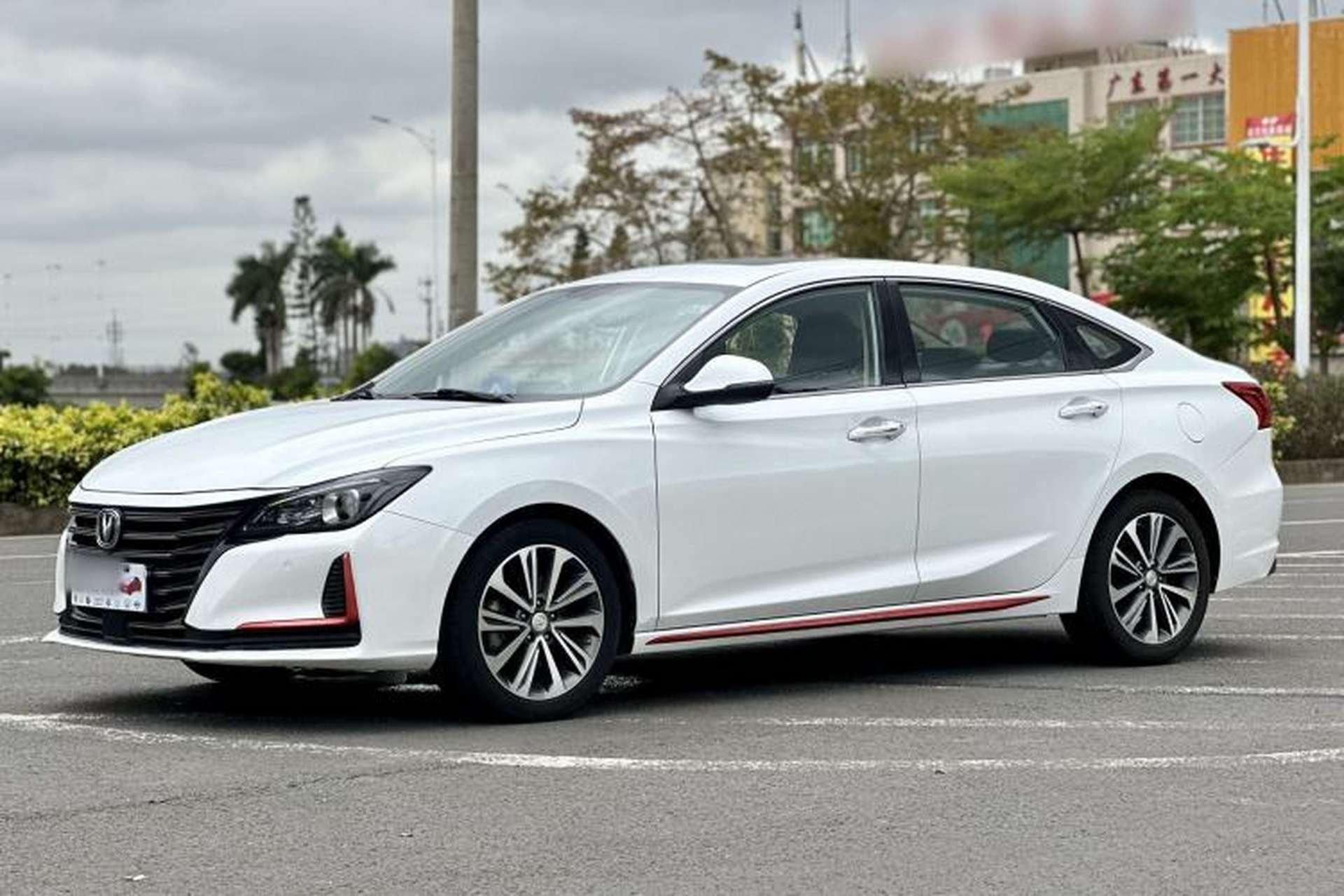 Used CHANGAN Ruicheng CC 2021 Blue Whale Edition 1.5T DCT Luxury Model Front Left 45 Deg