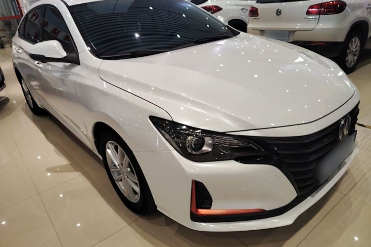 Used CHANGAN Ruicheng CC 2021 Blue Whale Edition 1.5T DCT Elite Model Front Right 45 Deg