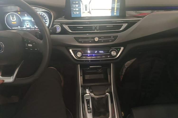Used CHANGAN Ruicheng CC 2021 Blue Whale Edition 1.5T DCT Flagship Model Gear Lever