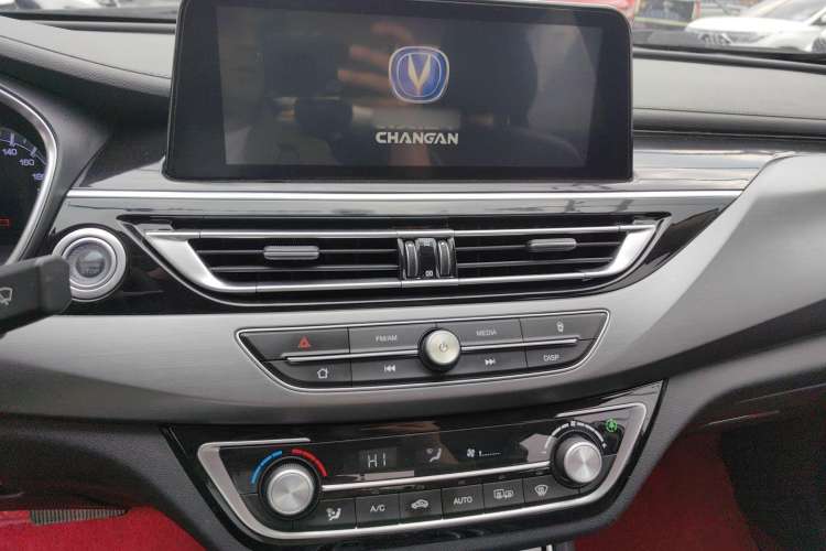 Used CHANGAN Ruicheng CC 2021 Blue Whale Edition 1.5T DCT Luxury Model Interior 3