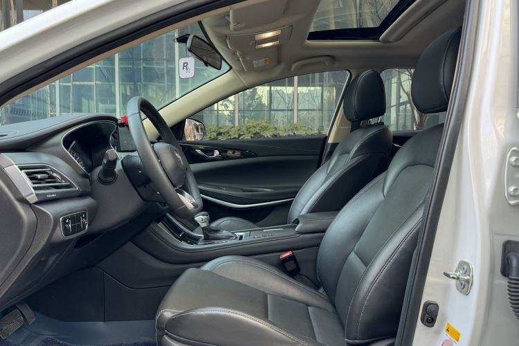 Used CHANGAN Ruicheng CC 2021 Blue Whale Edition 1.5T DCT Luxury Model Interior 4