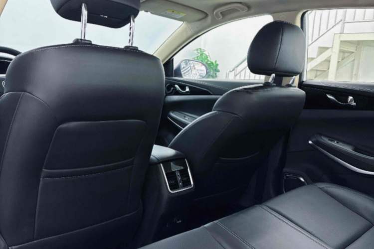 Used CHANGAN Ruicheng CC 2021 Blue Whale Edition 1.5T DCT Luxury Model Interior 6