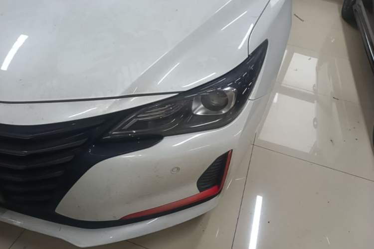 Used CHANGAN Ruicheng CC 2021 Blue Whale Edition 1.5T DCT Luxury Model Left Front Headlight