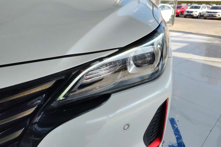 Used CHANGAN Ruicheng CC 2021 Blue Whale Edition 1.5T DCT Luxury Model Left Front Headlight