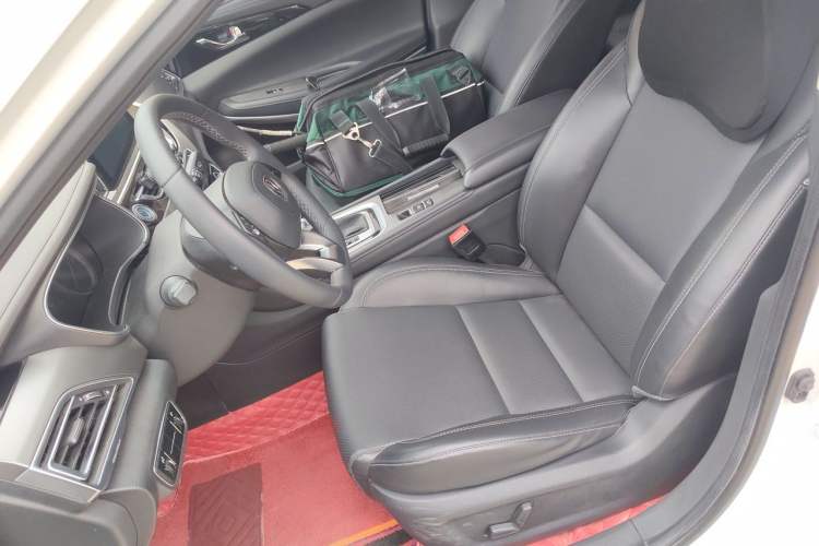 Used CHANGAN Ruicheng CC 2021 Blue Whale Edition 1.5T DCT Prestige Model Left Front Seat