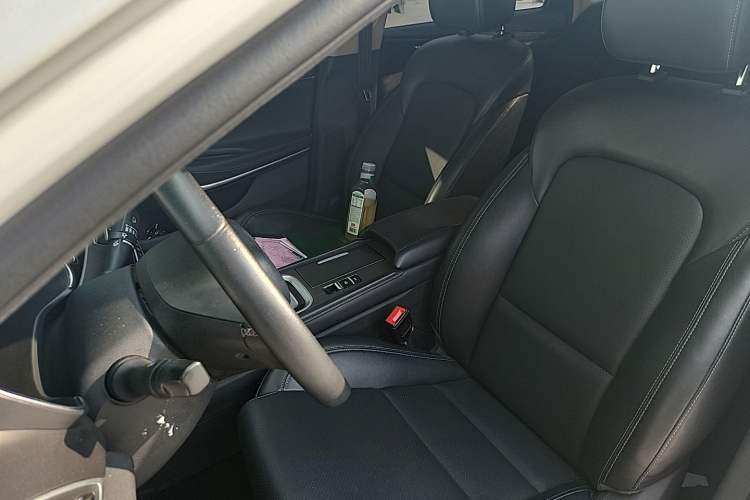 Used CHANGAN Ruicheng CC 2021 Blue Whale Edition 1.5T DCT Prestige Model Left Front Seat