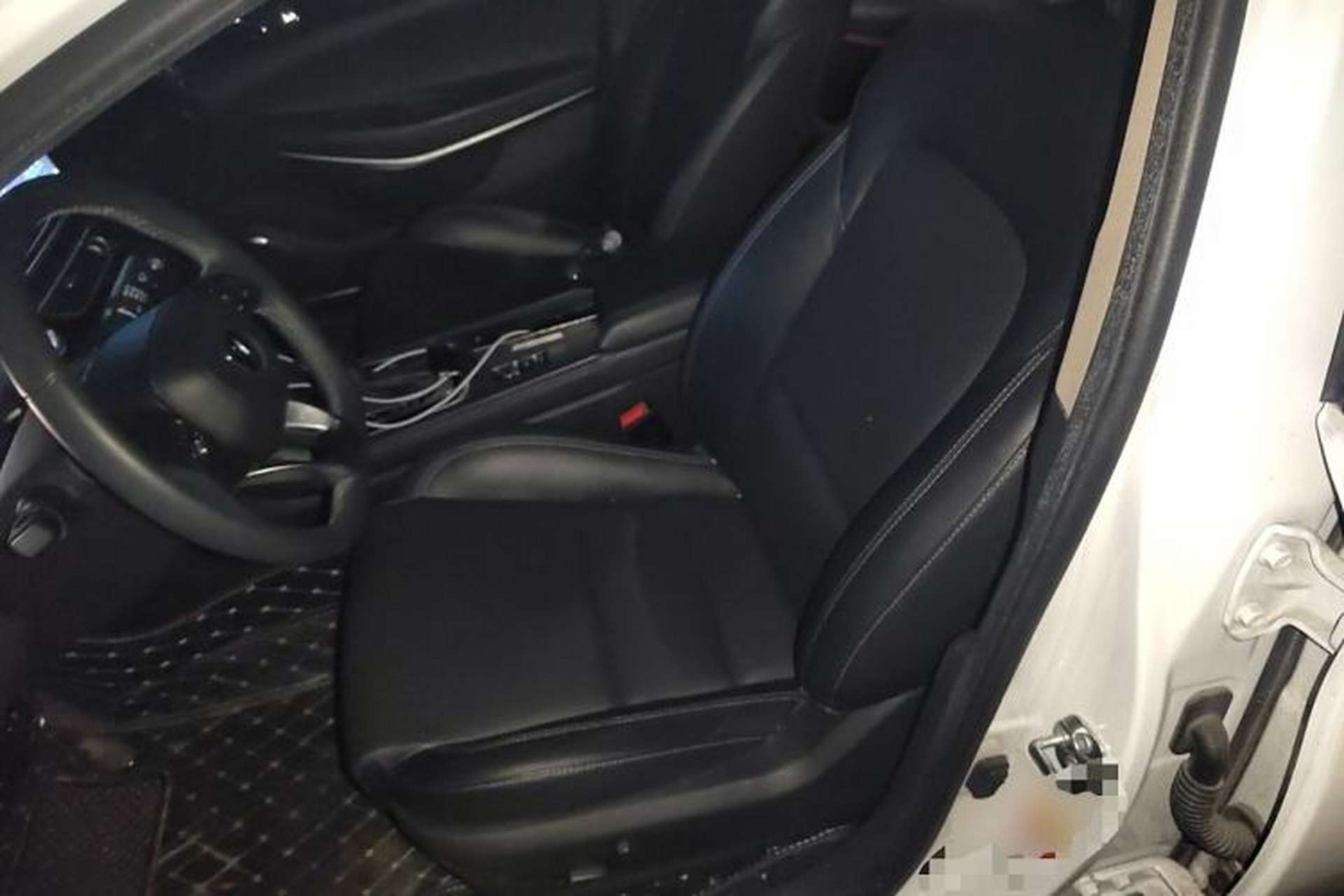 Used CHANGAN Ruicheng CC 2021 Blue Whale Edition 1.5T DCT Prestige Model Left Front Seat