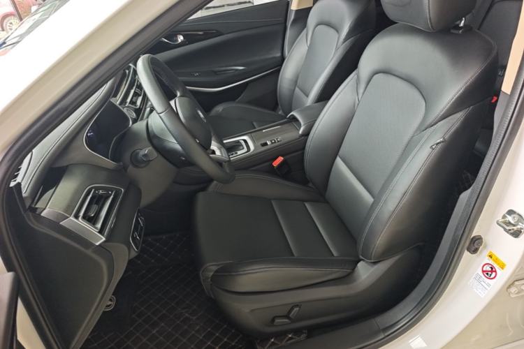 Used CHANGAN Ruicheng CC 2021 Blue Whale Edition 1.5T DCT Luxury Model Left Front Seat