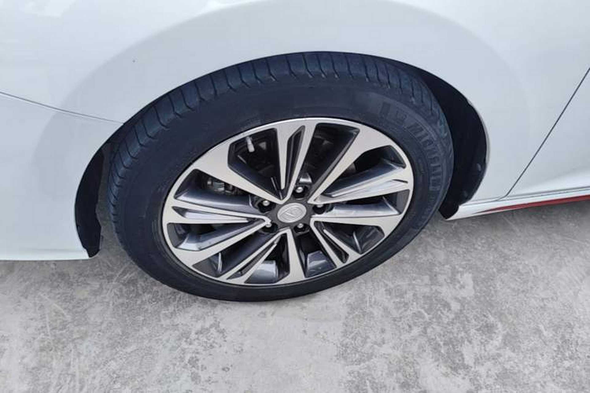 Used CHANGAN Ruicheng CC 2021 Blue Whale Edition 1.5T DCT Luxury Model Left Front Wheel Hub