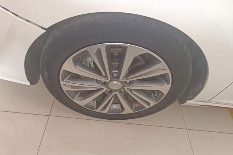 Used CHANGAN Ruicheng CC 2021 Blue Whale Edition 1.5T DCT Flagship Model Left Front Wheel Hub