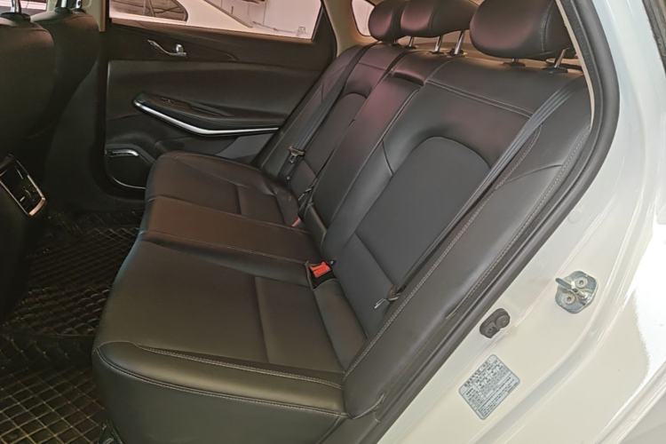 Used CHANGAN Ruicheng CC 2021 Blue Whale Edition 1.5T DCT Luxury Model Left Rear Seat