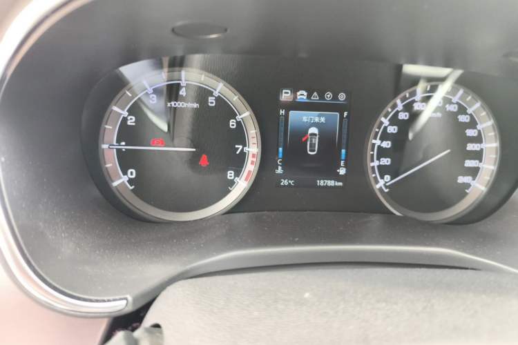 Used CHANGAN Ruicheng CC 2021 Blue Whale Edition 1.5T DCT Luxury Model Odometer Close Up
