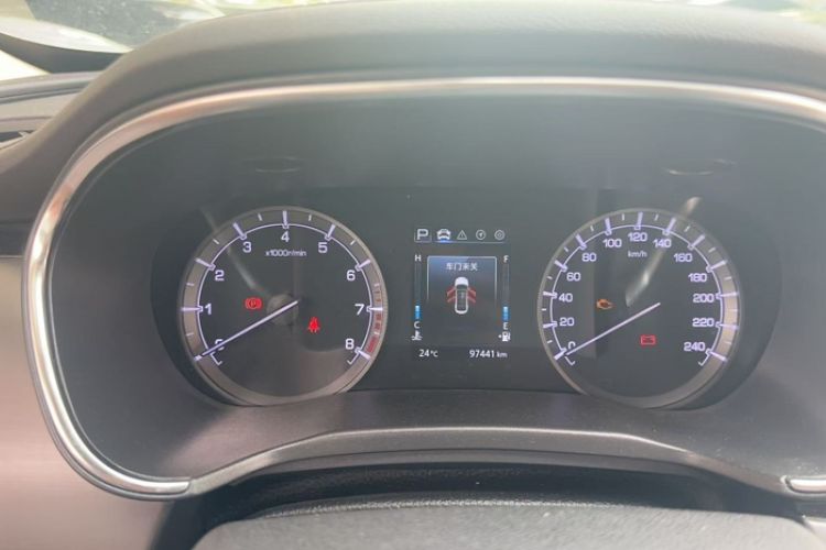 Used CHANGAN Ruicheng CC 2021 Blue Whale Edition 1.5T DCT Luxury Model Odometer Close Up