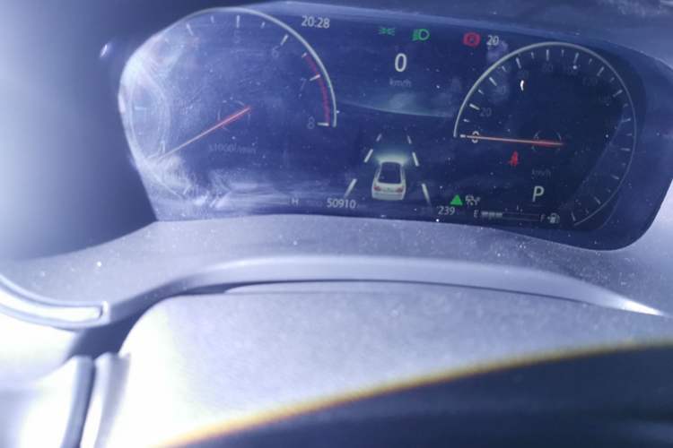 Used CHANGAN Ruicheng CC 2021 Blue Whale Edition 1.5T DCT Prestige Model Odometer Close Up