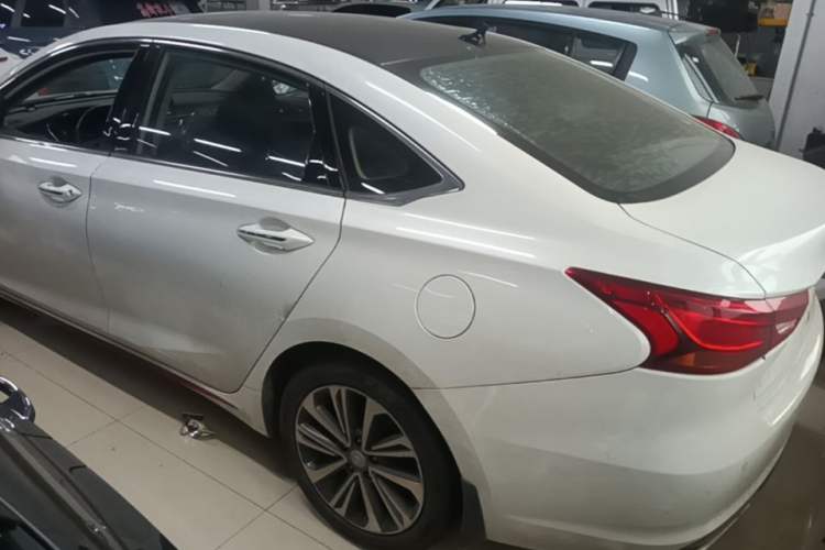 Used CHANGAN Ruicheng CC 2021 Blue Whale Edition 1.5T DCT Luxury Model Rear Left 45 Deg