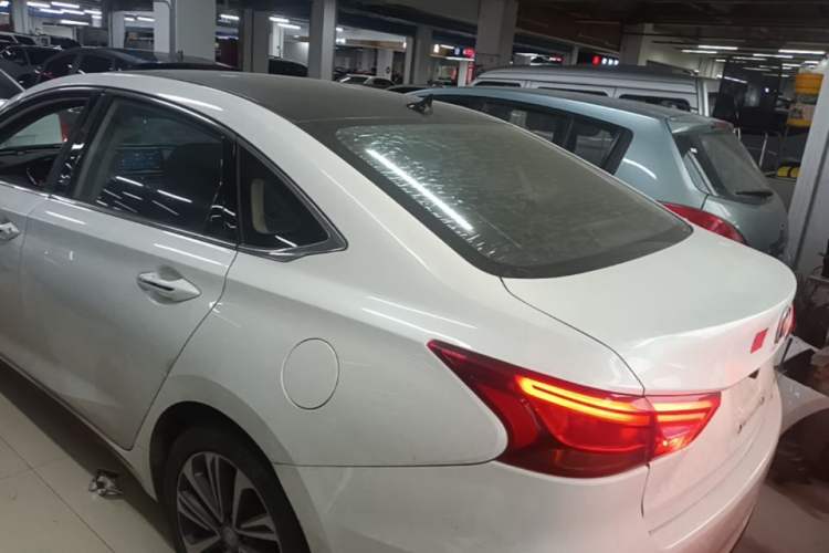 Used CHANGAN Ruicheng CC 2021 Blue Whale Edition 1.5T DCT Luxury Model Rear