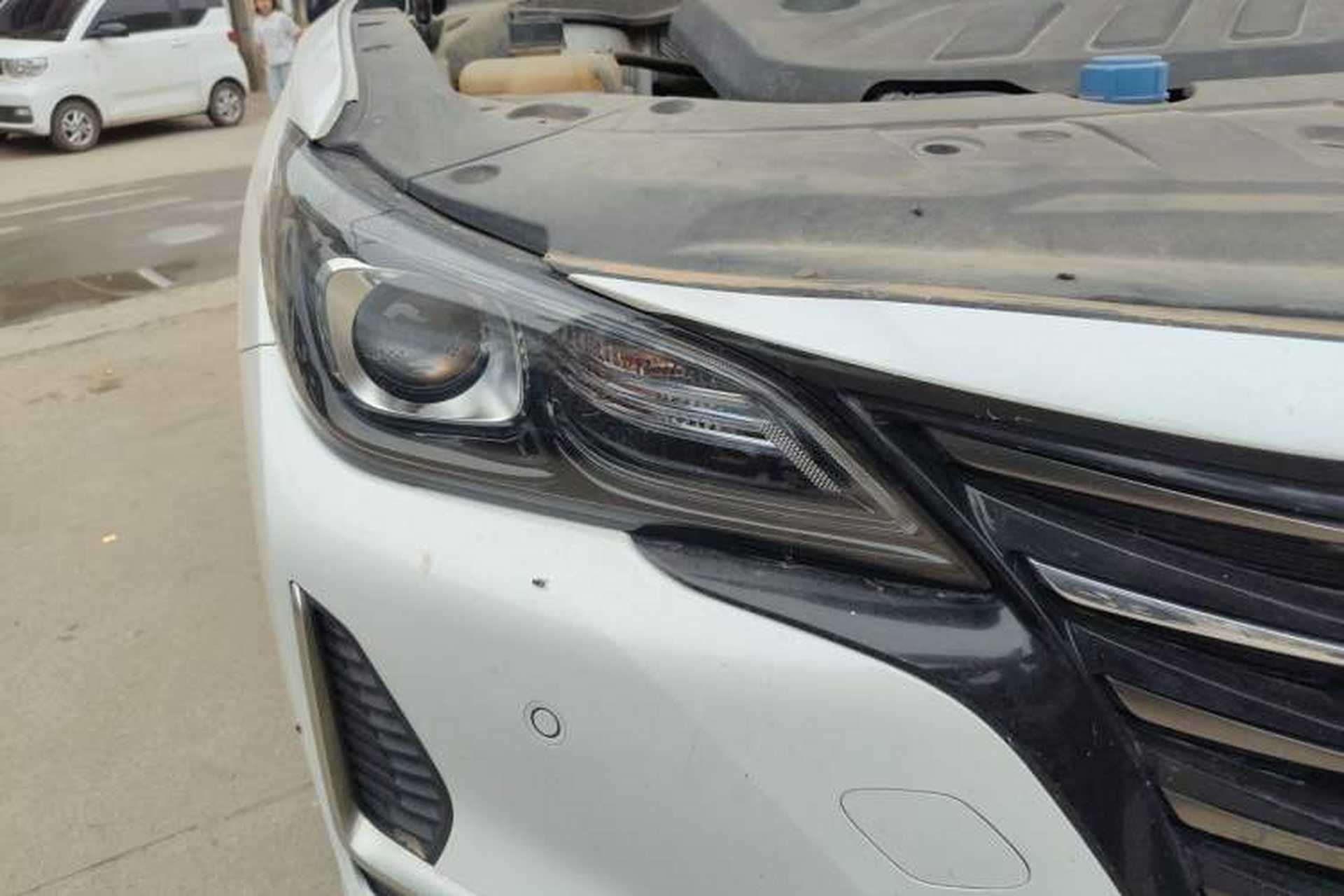 Used CHANGAN Ruicheng CC 2021 Blue Whale Edition 1.5T DCT Prestige Model Right Front Headlight