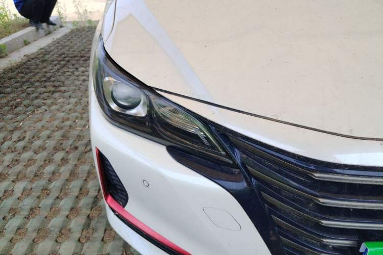 Used CHANGAN Ruicheng CC 2021 Blue Whale Edition 1.5T DCT Luxury Model Right Front Headlight