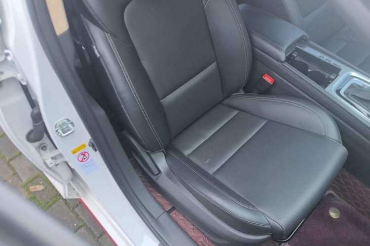 Used CHANGAN Ruicheng CC 2021 Blue Whale Edition 1.5T DCT Luxury Model Right Front Seat