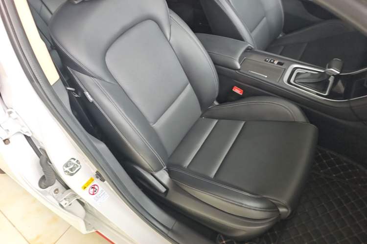 Used CHANGAN Ruicheng CC 2021 Blue Whale Edition 1.5T DCT Luxury Model Right Front Seat