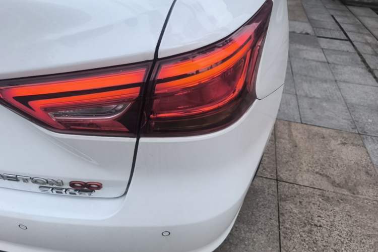 Used CHANGAN Ruicheng CC 2021 Blue Whale Edition 1.5T DCT Prestige Model Right Rear Taillight