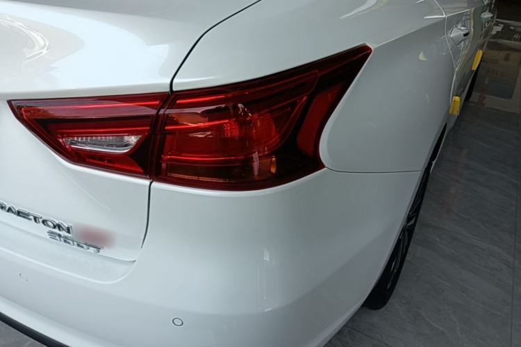 Used CHANGAN Ruicheng CC 2021 Blue Whale Edition 1.5T DCT Prestige Model Right Rear Taillight