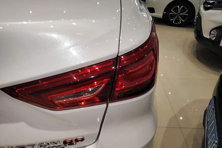 Used CHANGAN Ruicheng CC 2021 Blue Whale Edition 1.5T DCT Elite Model Right Rear Taillight