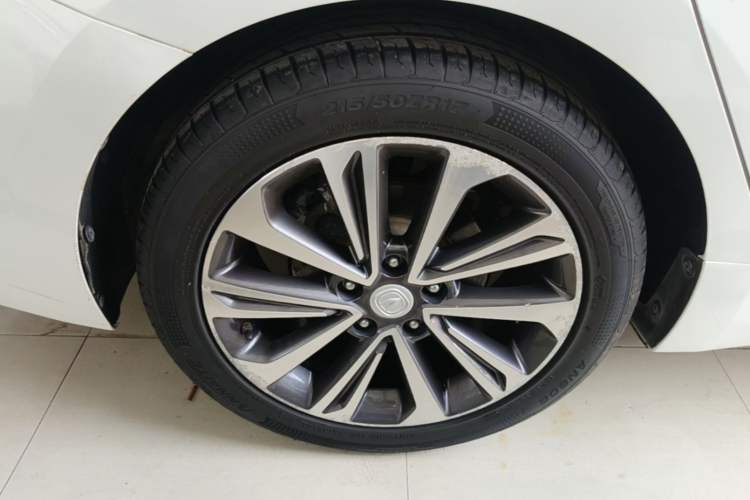 Used CHANGAN Ruicheng CC 2021 Blue Whale Edition 1.5T DCT Flagship Model Right Rear Wheel Hub