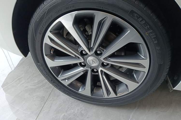 Used CHANGAN Ruicheng CC 2021 Blue Whale Edition 1.5T DCT Prestige Model Right Rear Wheel Hub