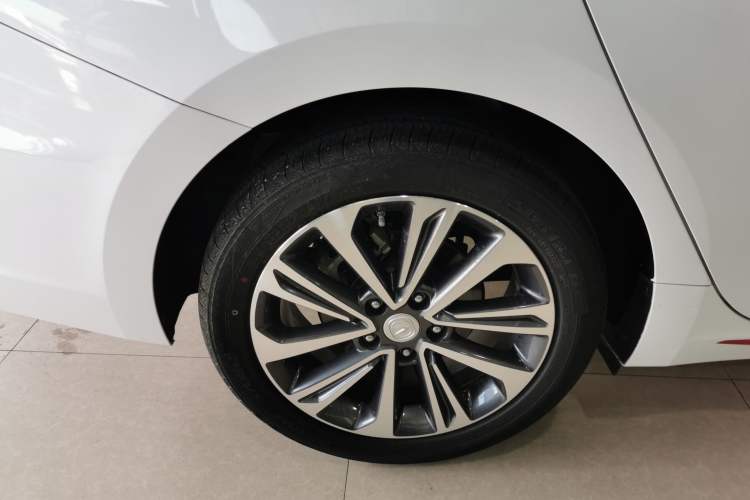 Used CHANGAN Ruicheng CC 2021 Blue Whale Edition 1.5T DCT Luxury Model Right Rear Wheel Hub