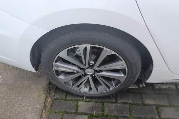 Used CHANGAN Ruicheng CC 2021 Blue Whale Edition 1.5T DCT Luxury Model Right Rear Wheel Hub