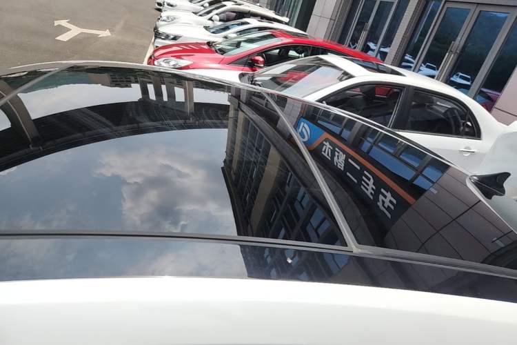 Used CHANGAN Ruicheng CC 2021 Blue Whale Edition 1.5T DCT Prestige Model Roof