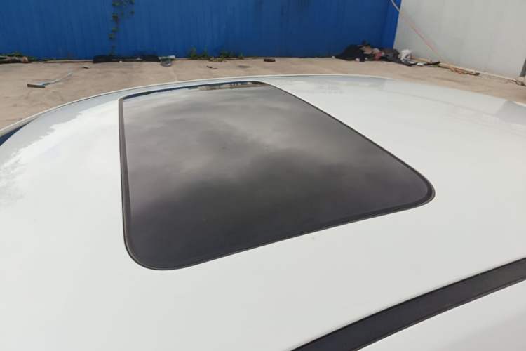 Used CHANGAN Ruicheng CC 2021 Blue Whale Edition 1.5T DCT Luxury Model Roof