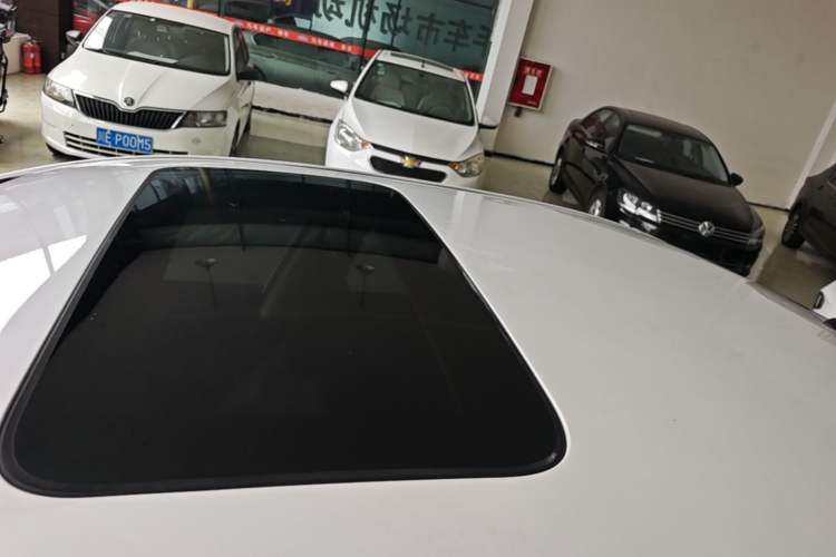 Used CHANGAN Ruicheng CC 2021 Blue Whale Edition 1.5T DCT Luxury Model Roof