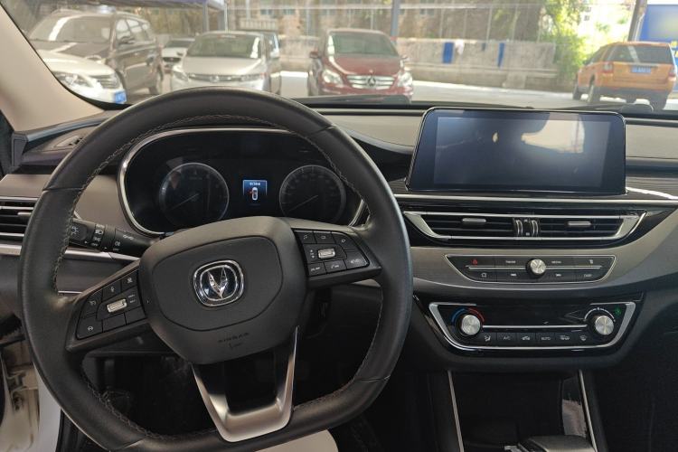 Used CHANGAN Ruicheng CC 2021 Blue Whale Edition 1.5T DCT Luxury Model Steering Wheel