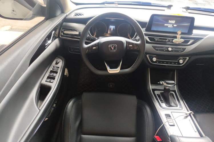 Used CHANGAN Ruicheng CC 2021 Blue Whale Edition 1.5T DCT Luxury Model Steering Wheel