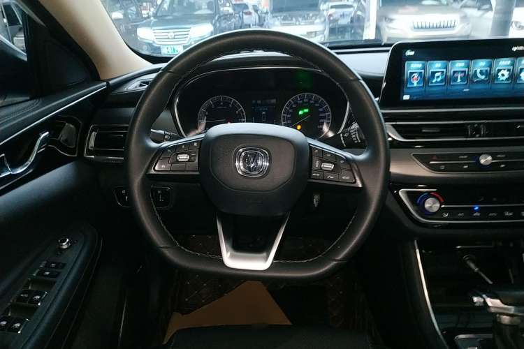 Used CHANGAN Ruicheng CC 2021 Blue Whale Edition 1.5T DCT Luxury Model Steering Wheel