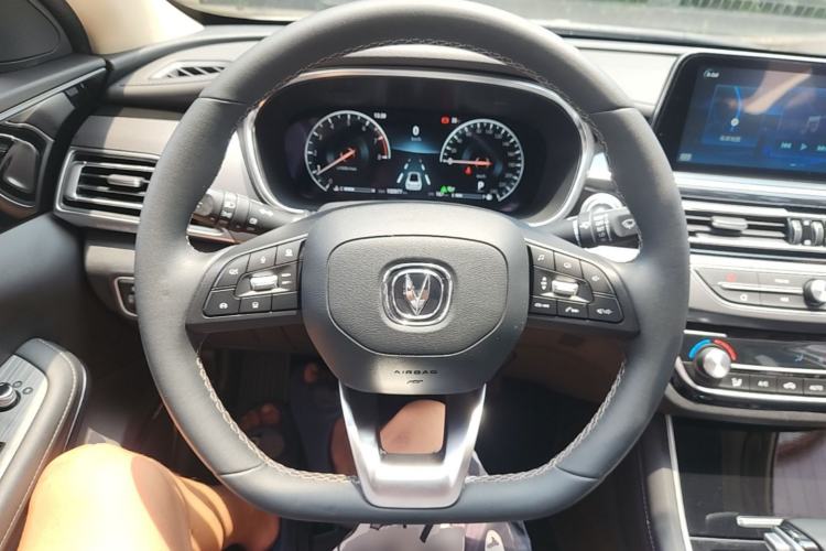 Used CHANGAN Ruicheng CC 2021 Blue Whale Edition 1.5T DCT Prestige Model Steering Wheel