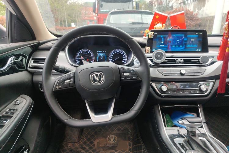 Used CHANGAN Ruicheng CC 2021 Blue Whale Edition 1.5T DCT Luxury Model Steering Wheel