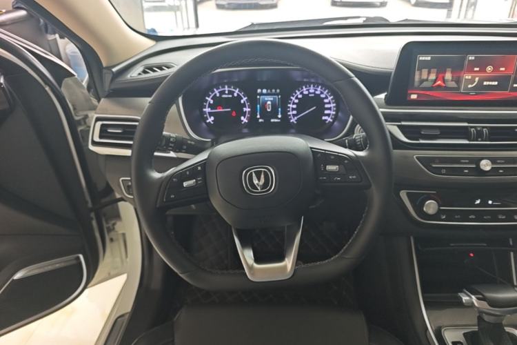 Used CHANGAN Ruicheng CC 2021 Blue Whale Edition 1.5T DCT Luxury Model Steering Wheel