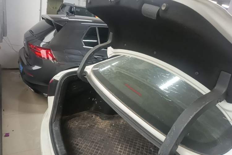 Used CHANGAN Ruicheng CC 2021 Blue Whale Edition 1.5T DCT Luxury Model Trunk