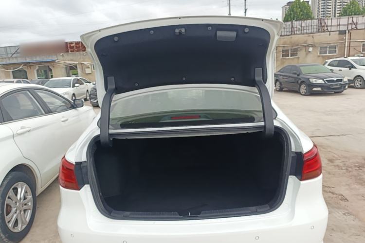 Used CHANGAN Ruicheng CC 2021 Blue Whale Edition 1.5T DCT Luxury Model Trunk