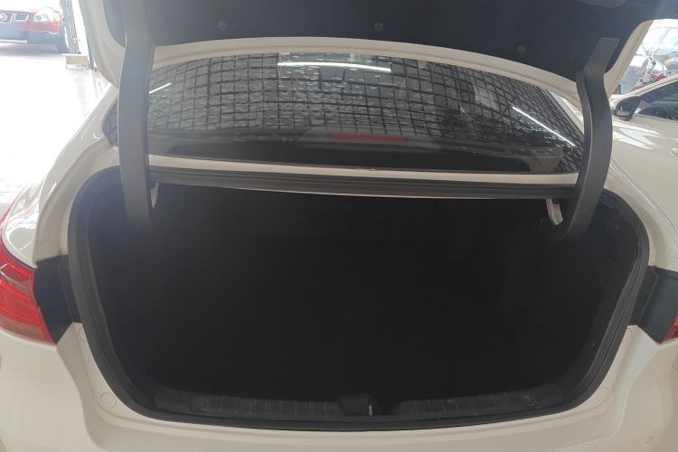 Used CHANGAN Ruicheng CC 2021 Blue Whale Edition 1.5T DCT Luxury Model Trunk