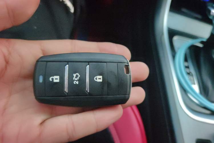 Used CHANGAN Ruicheng CC 2021 Blue Whale Edition 1.5T DCT Luxury Model Vehicle Key