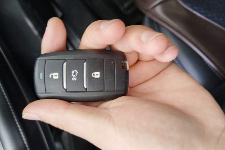 Used CHANGAN Ruicheng CC 2021 Blue Whale Edition 1.5T DCT Luxury Model Vehicle Key