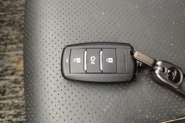 Used CHANGAN Ruicheng CC 2021 Blue Whale Edition 1.5T DCT Prestige Model Vehicle Key