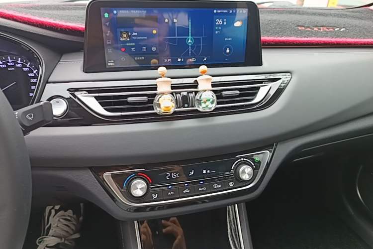 Used CHANGAN Ruicheng CC 2022 Blue Whale Edition 1.5T DCT Luxury Model Audio And AC Panel