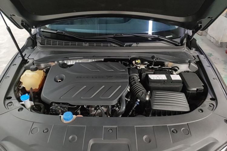 Used CHANGAN Ruicheng CC 2022 Blue Whale Edition 1.5T DCT Luxury Model Engine Bay