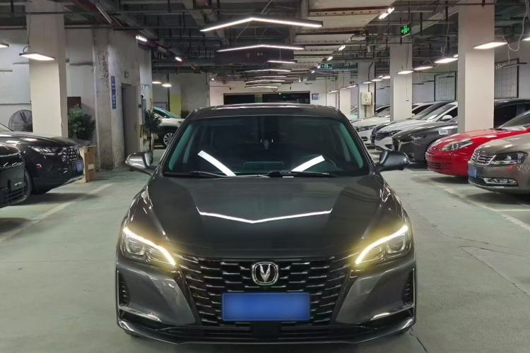 Used CHANGAN Ruicheng CC 2022 Blue Whale Edition 1.5T DCT Luxury Model Exterior 2
