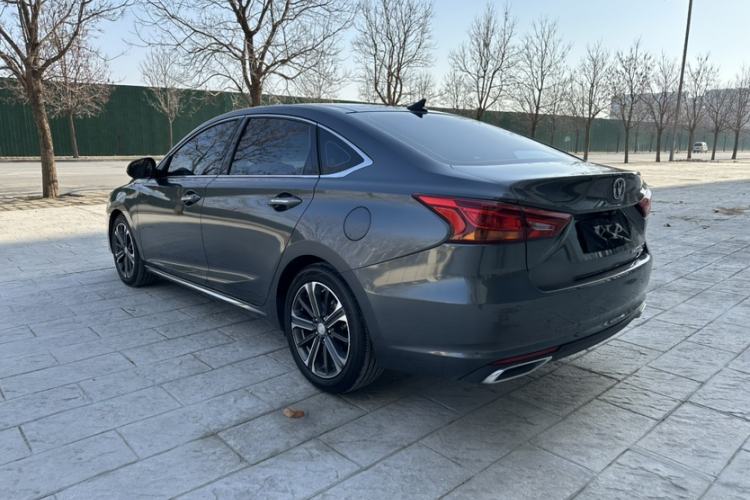 Used CHANGAN Ruicheng CC 2022 Blue Whale Edition 1.5T DCT Prestige Model Exterior 3